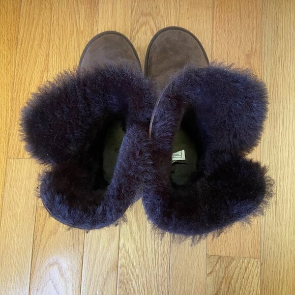UGG Australia Bailey Button Boots Women’s Size 8 Chestnut Brown Suede Shearling - Picture 6 of 11